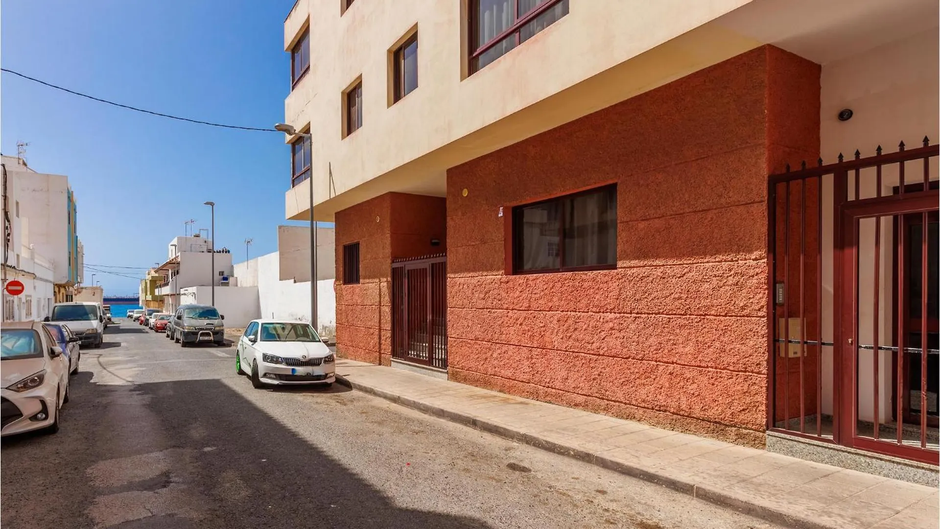 Cozy Apartment In Puerto Del Rosario With Kitchen location